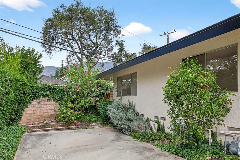 408 Meadow Lane, Monrovia, California 91016 home-pic-4