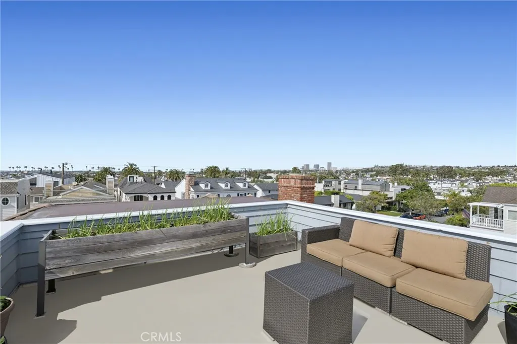304 Marigold, Corona Del Mar, California 92625 home-pic-31