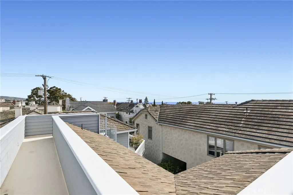 304 Marigold, Corona Del Mar, California 92625 home-pic-33