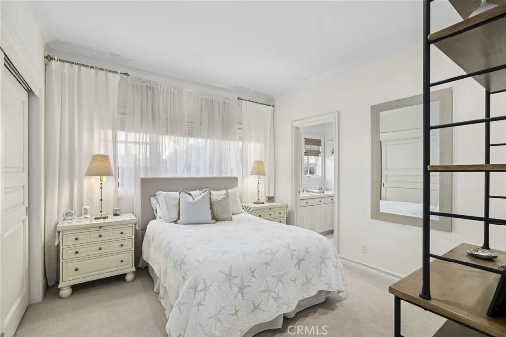 304 Marigold, Corona Del Mar, California 92625 home-pic-14