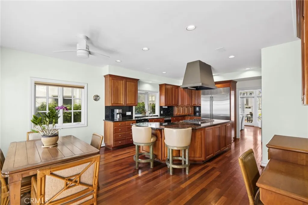 304 Marigold, Corona Del Mar, California 92625 home-pic-8