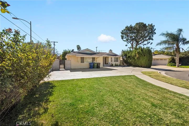 18900 Knapp, Northridge, California 91324