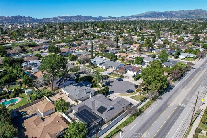 18900 Knapp, Northridge, California 91324