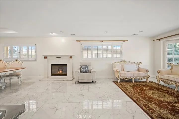 18900 Knapp, Northridge, California 91324
