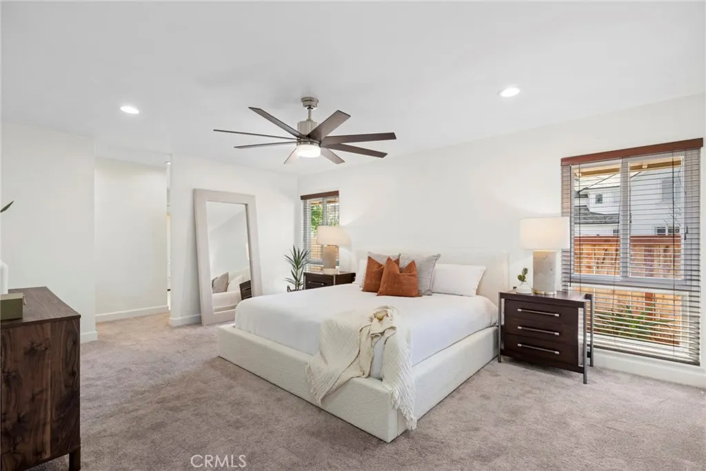 1800 Tradewinds Lane, Newport Beach, California 92660 home-pic-17