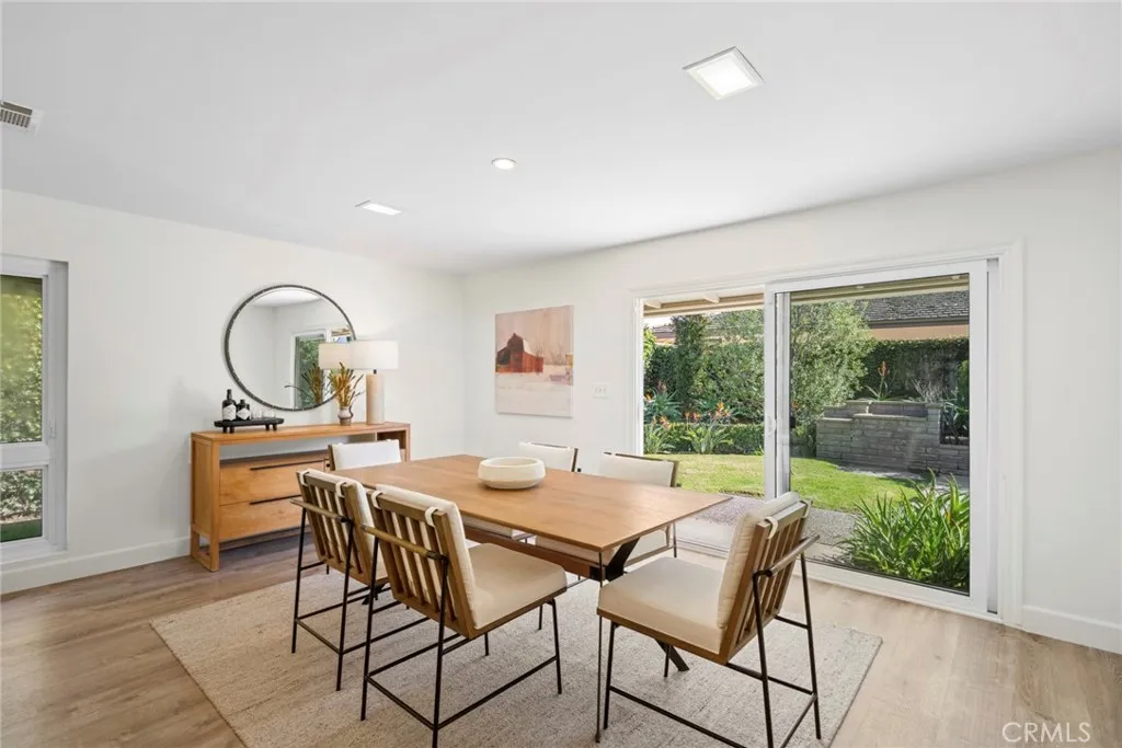 1800 Tradewinds Lane, Newport Beach, California 92660 home-pic-16
