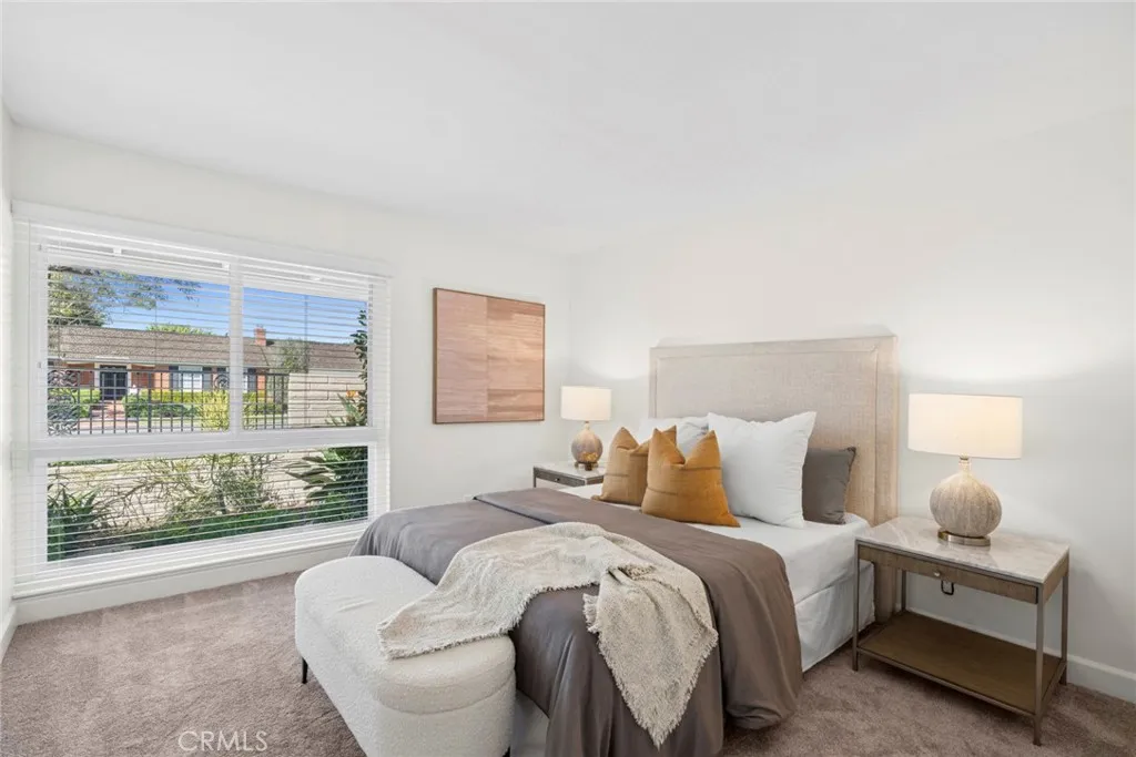 1800 Tradewinds Lane, Newport Beach, California 92660 home-pic-22