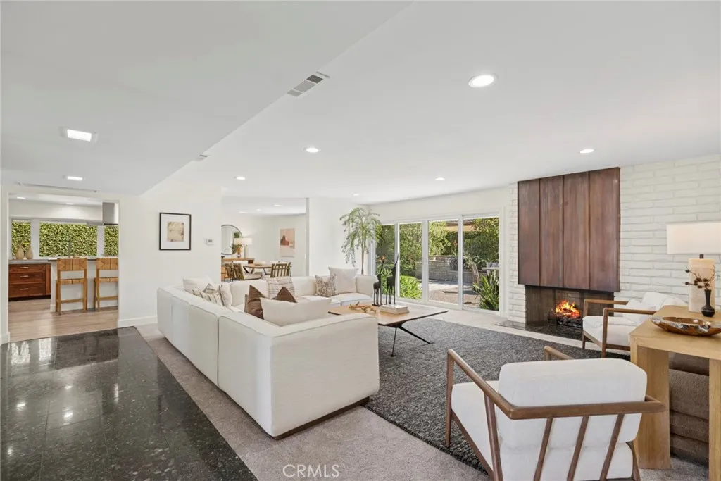 1800 Tradewinds Lane, Newport Beach, California 92660 home-pic-6