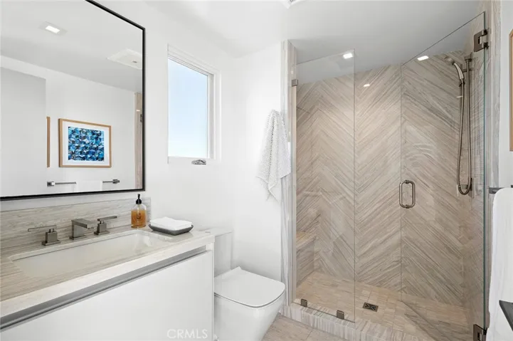 Roof Deck Bath