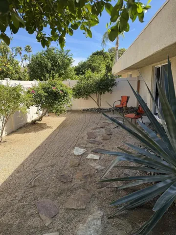 5-PATIO 2