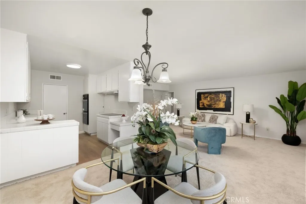 420 S Madison 304, Pasadena, California 91101 home-pic-13