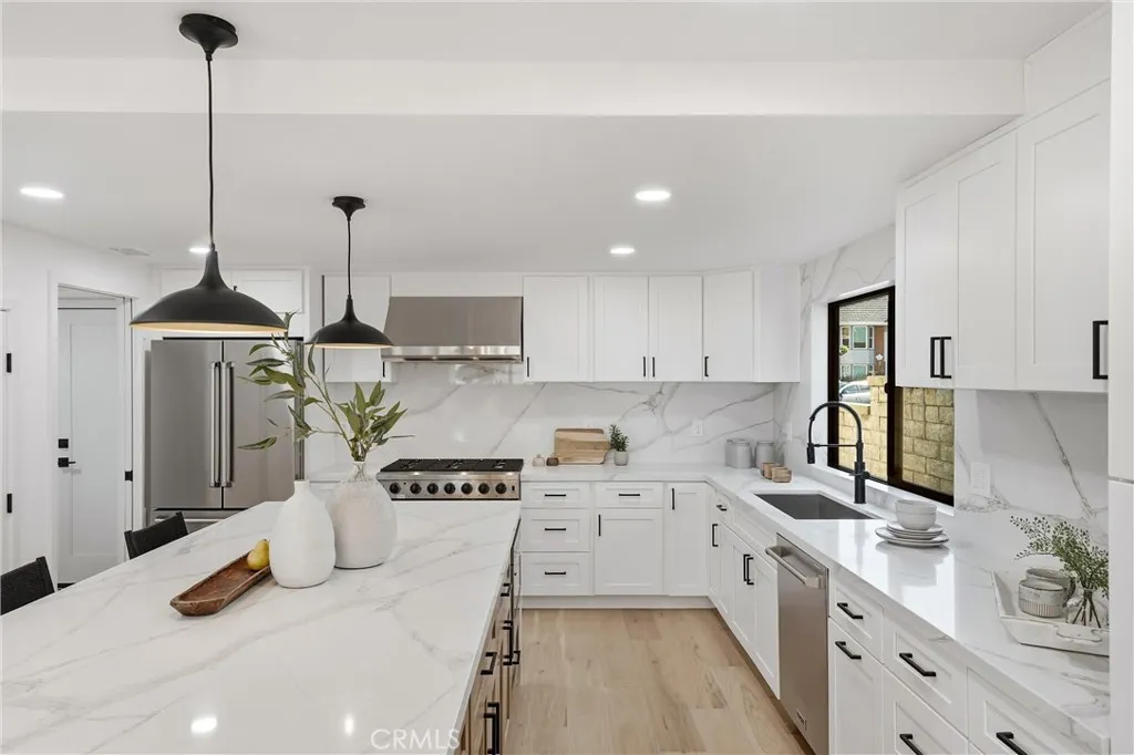 24596 Donna Lane, Lake Forest, California 92630 home-pic-17