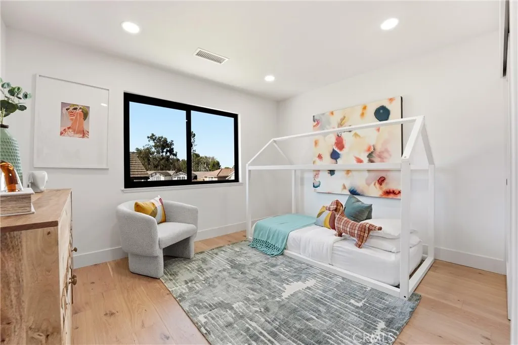 24596 Donna Lane, Lake Forest, California 92630 home-pic-33