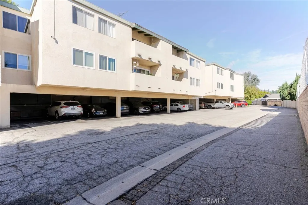 10636 Woodley Avenue 54, Granada Hills, California 91344 home-pic-17