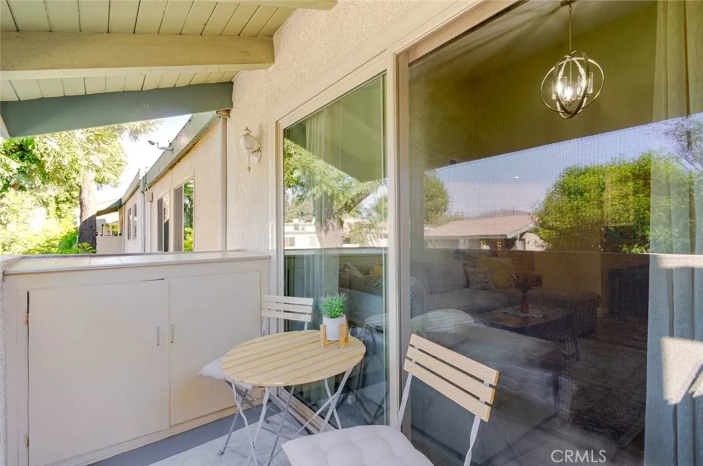 10636 Woodley Avenue 54, Granada Hills, California 91344 home-pic-16