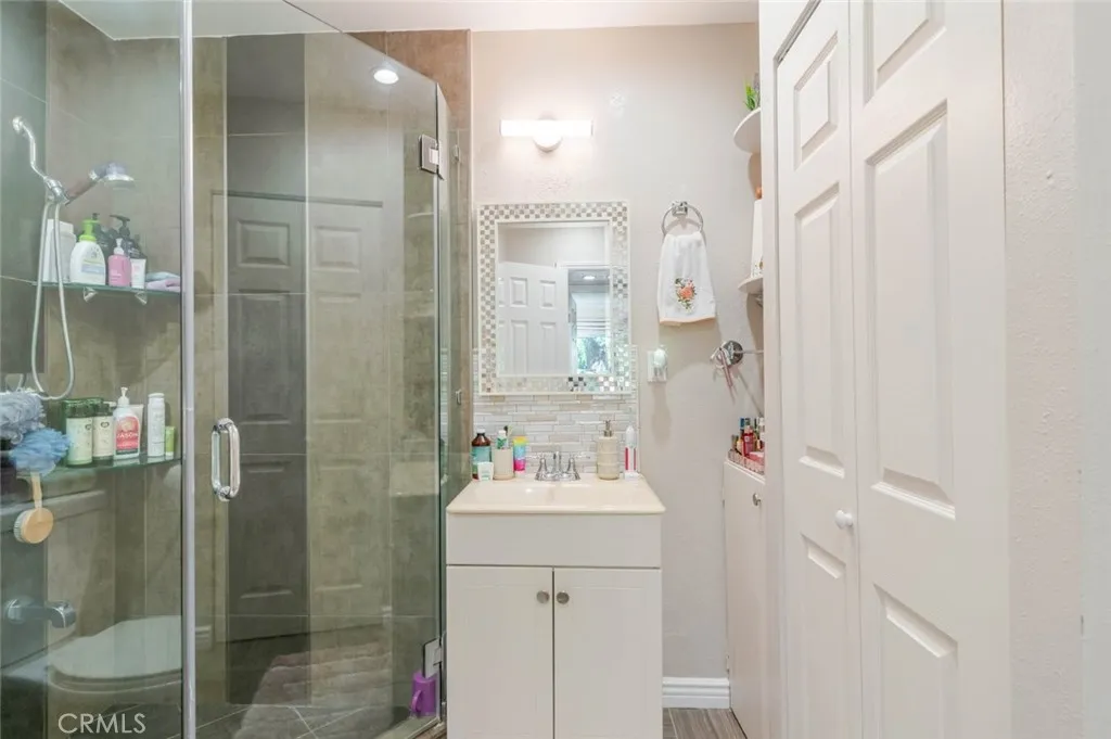 10636 Woodley Avenue 54, Granada Hills, California 91344 home-pic-15