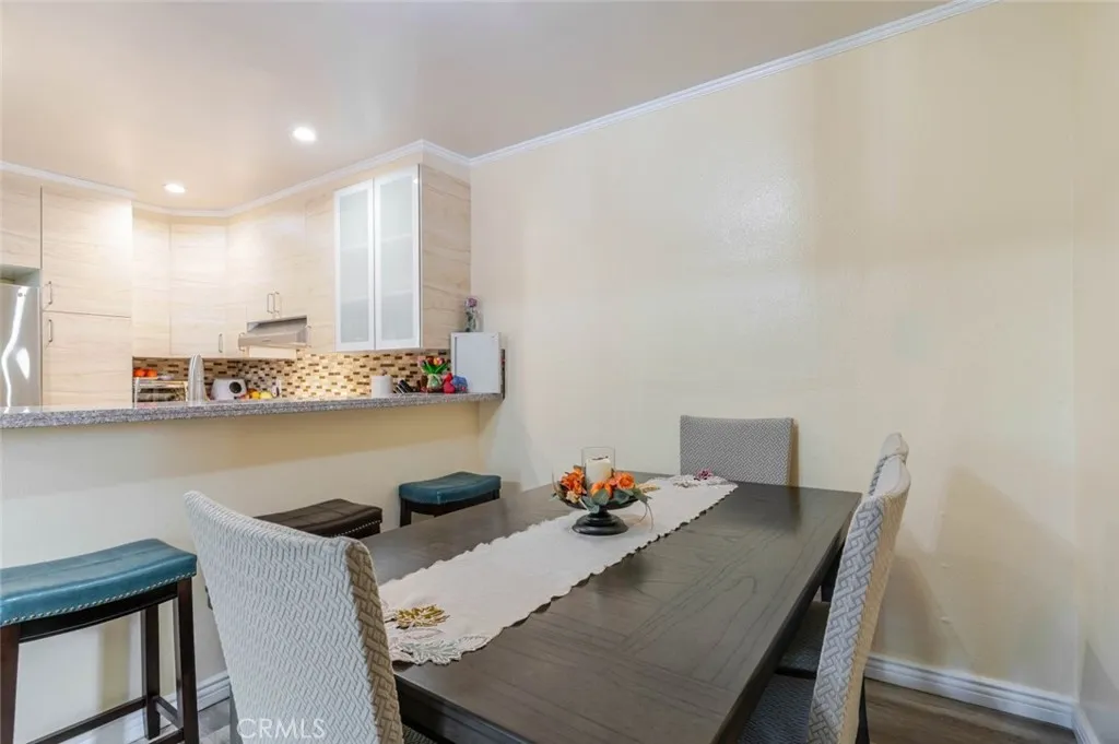 10636 Woodley Avenue 54, Granada Hills, California 91344 home-pic-7
