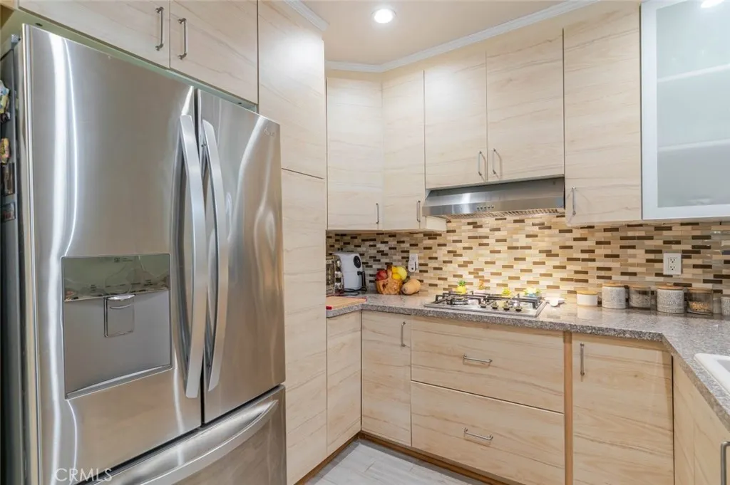 10636 Woodley Avenue 54, Granada Hills, California 91344 home-pic-9