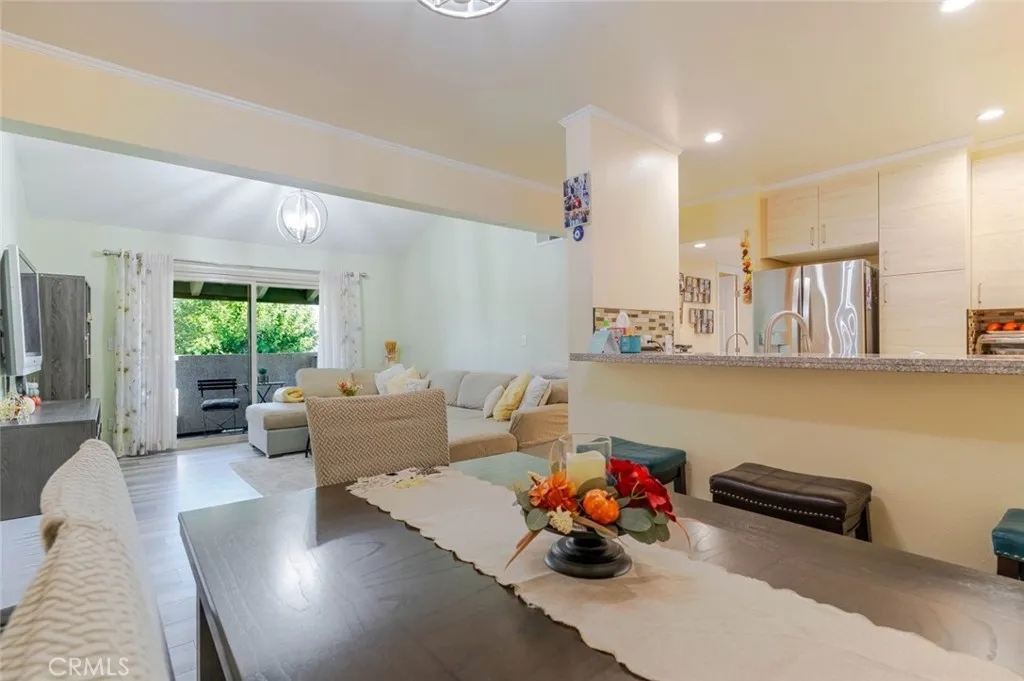 10636 Woodley Avenue 54, Granada Hills, California 91344 home-pic-5