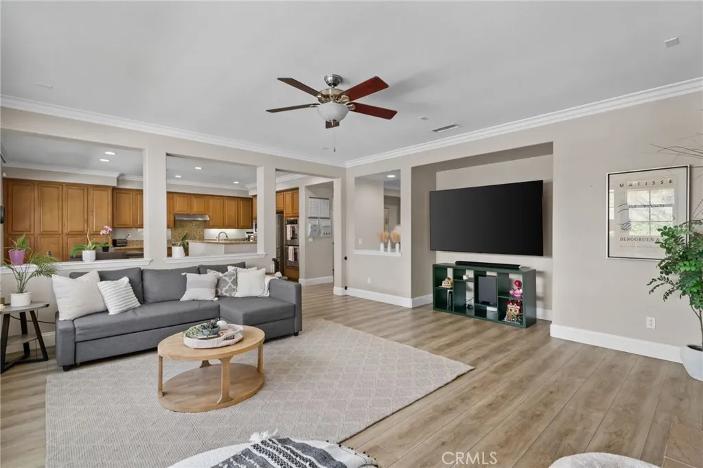 14215 Rolling Stream Place, Eastvale, California 92880 home-pic-10