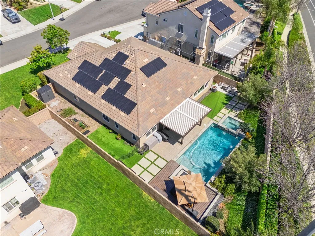 14215 Rolling Stream Place, Eastvale, California 92880 home-pic-46