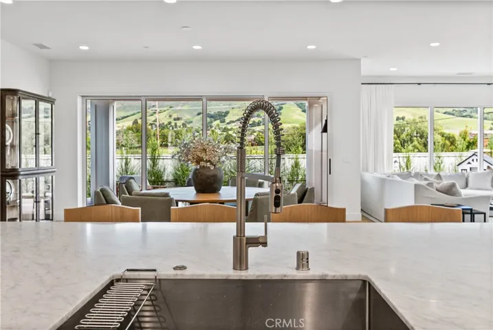 1454 Hansen Lane, San Luis Obispo, California 93401