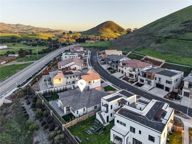 1454 Hansen Lane, San Luis Obispo, California 93401