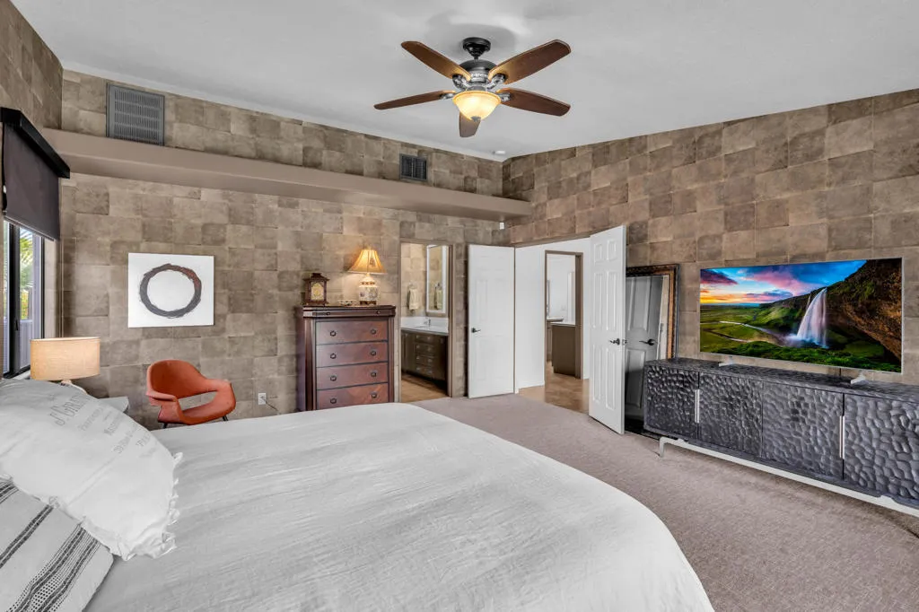30059 Amy Circle, Cathedral City, California 92234 home-pic-25
