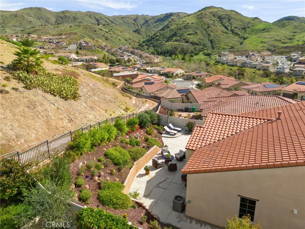 24528 Crestley Drive, Corona, California 92883 home-pic-38
