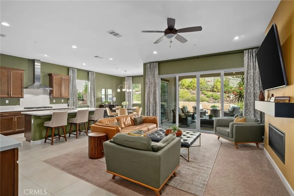 24528 Crestley Drive, Corona, California 92883 home-pic-6