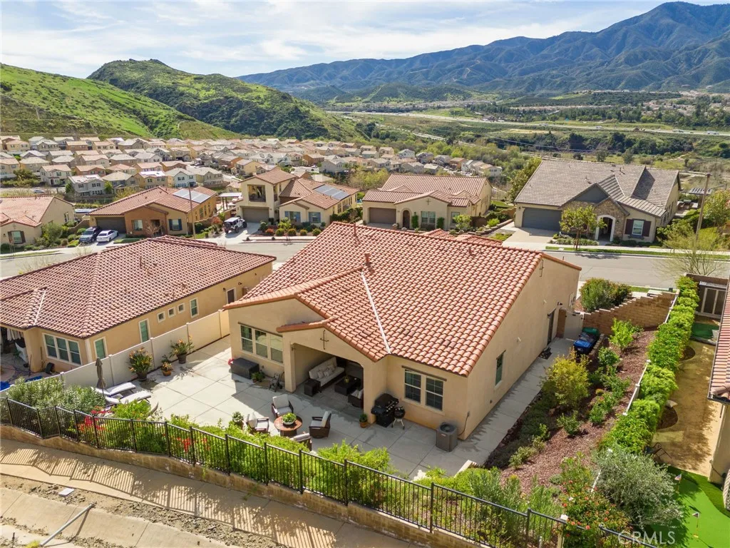 24528 Crestley Drive, Corona, California 92883 home-pic-39