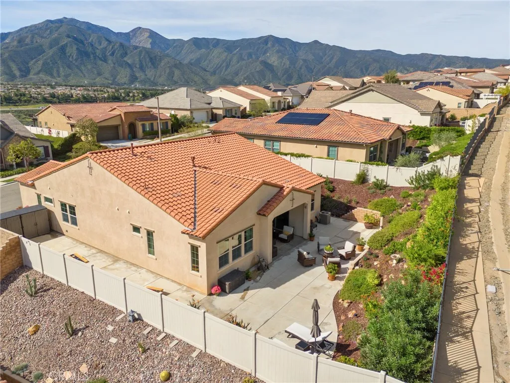 24528 Crestley Drive, Corona, California 92883 home-pic-40