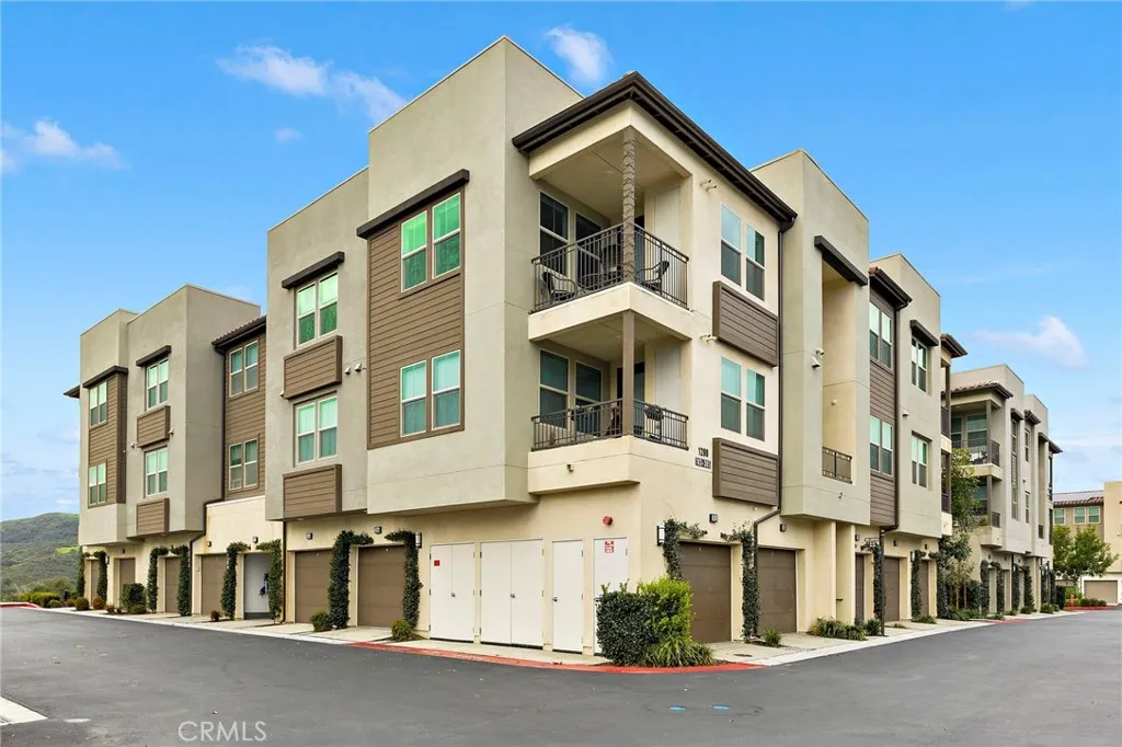 1200 Lasso Way 305, Ladera Ranch, California 92694 home-pic-26