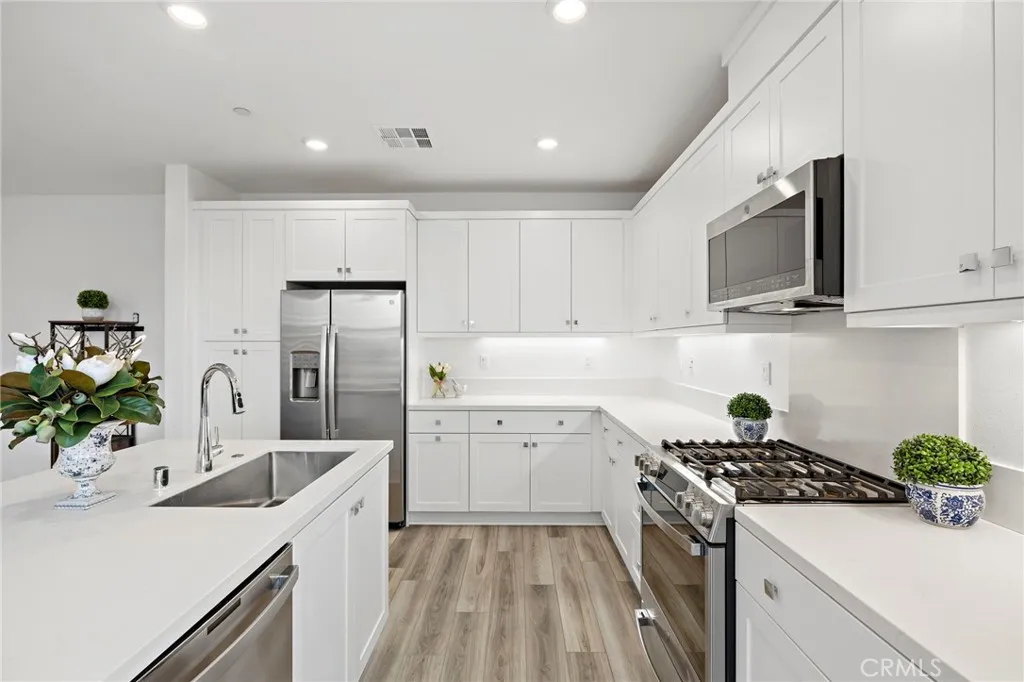 1200 Lasso Way 305, Ladera Ranch, California 92694 home-pic-8