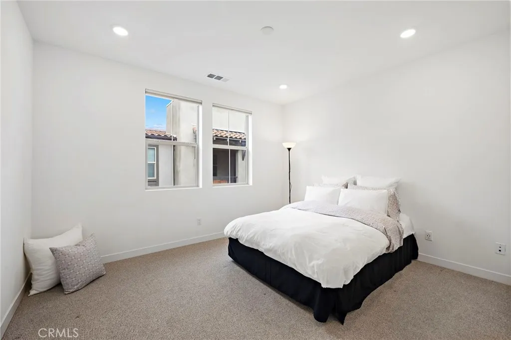 1200 Lasso Way 305, Ladera Ranch, California 92694 home-pic-12