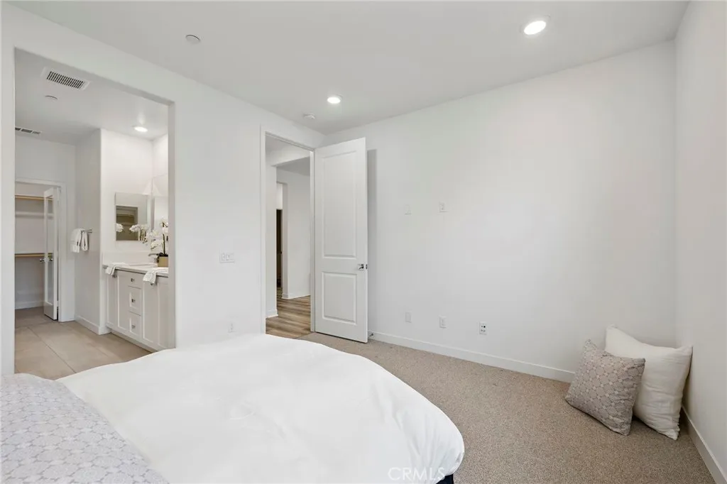 1200 Lasso Way 305, Ladera Ranch, California 92694 home-pic-13