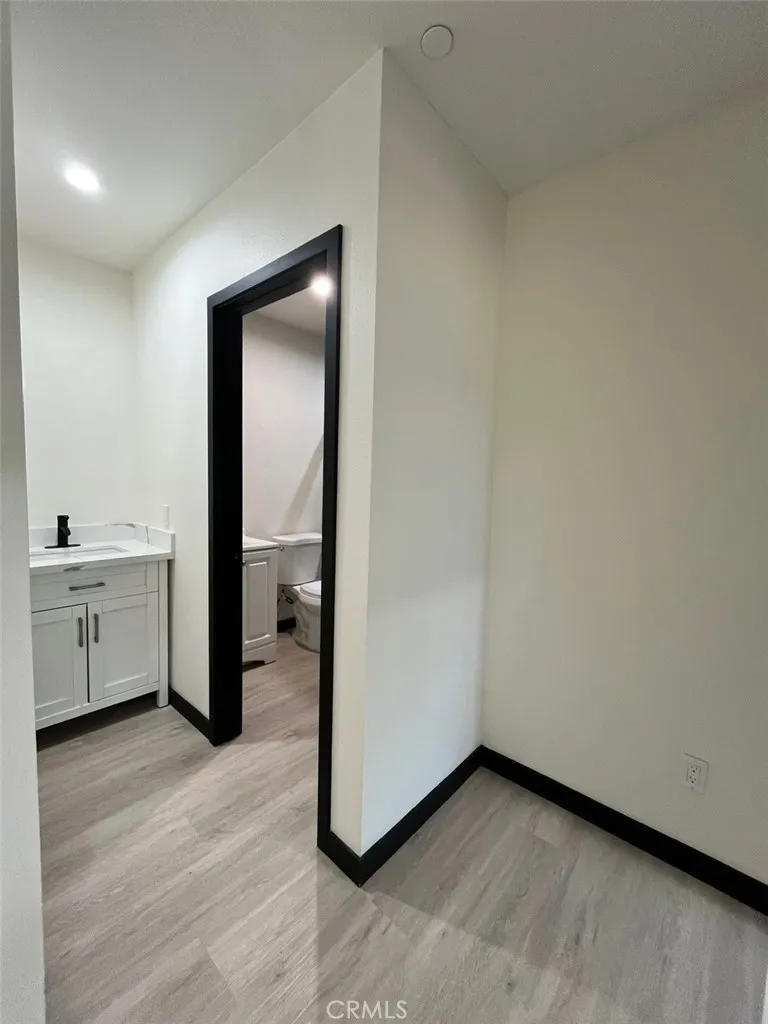 2645 W Via Corona, Montebello, California 90640 home-pic-9