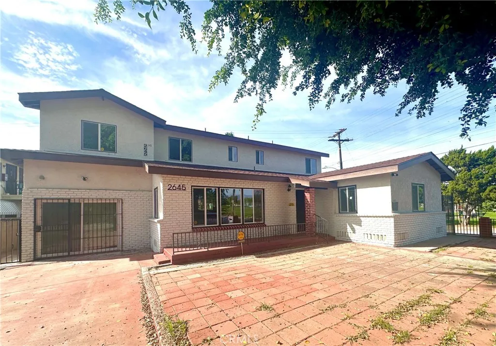 2645 W Via Corona, Montebello, California 90640 home-pic-1