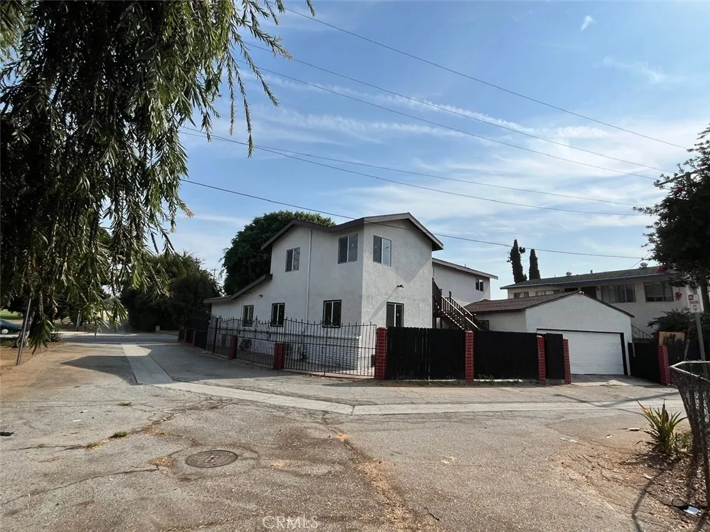 2645 W Via Corona, Montebello, California 90640 home-pic-7