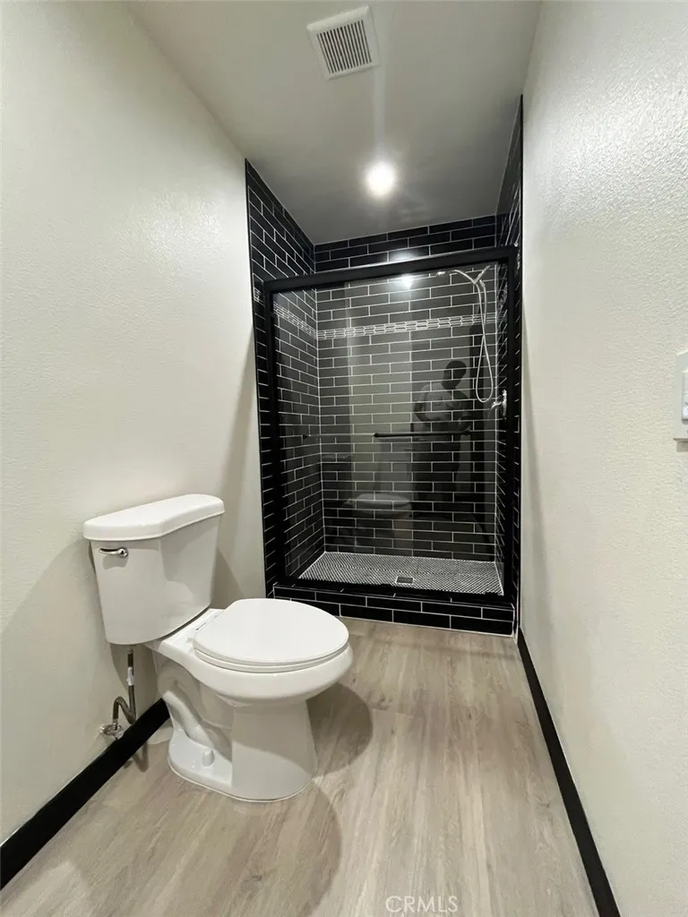 2645 W Via Corona, Montebello, California 90640 home-pic-8