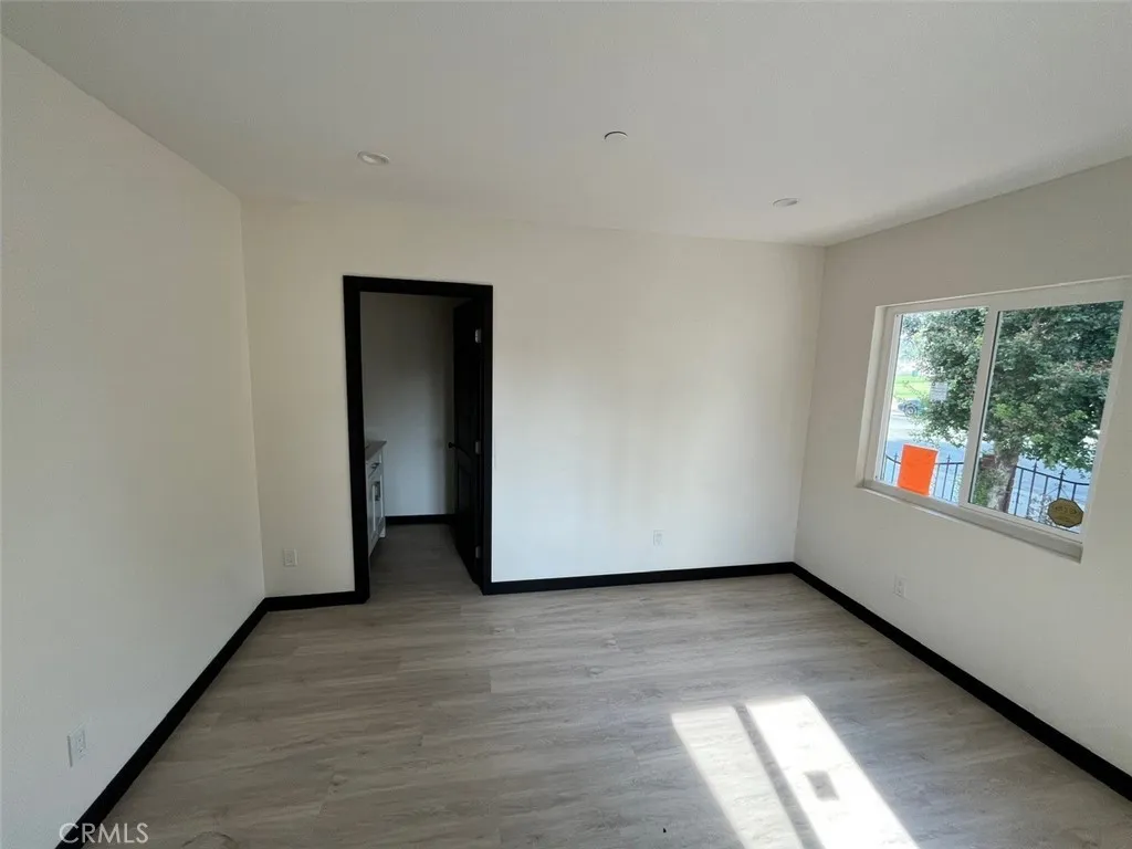 2645 W Via Corona, Montebello, California 90640 home-pic-6