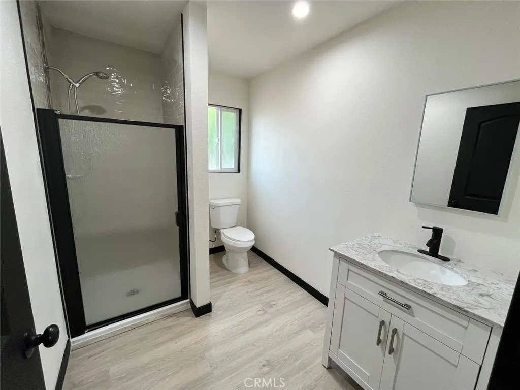 2645 W Via Corona, Montebello, California 90640 home-pic-30