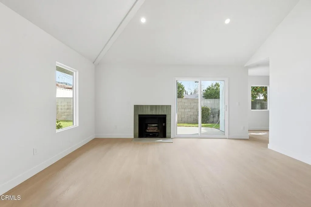 823 Earlham Street 4, Pasadena, California 91101 home-pic-8