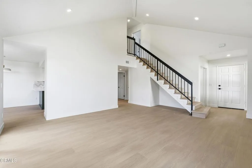823 Earlham Street 4, Pasadena, California 91101 home-pic-6