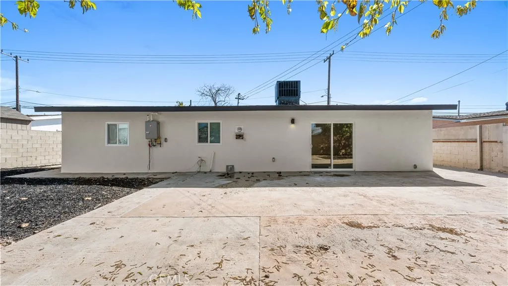 1269 E Vermont Avenue, Anaheim, California 92805 home-pic-37