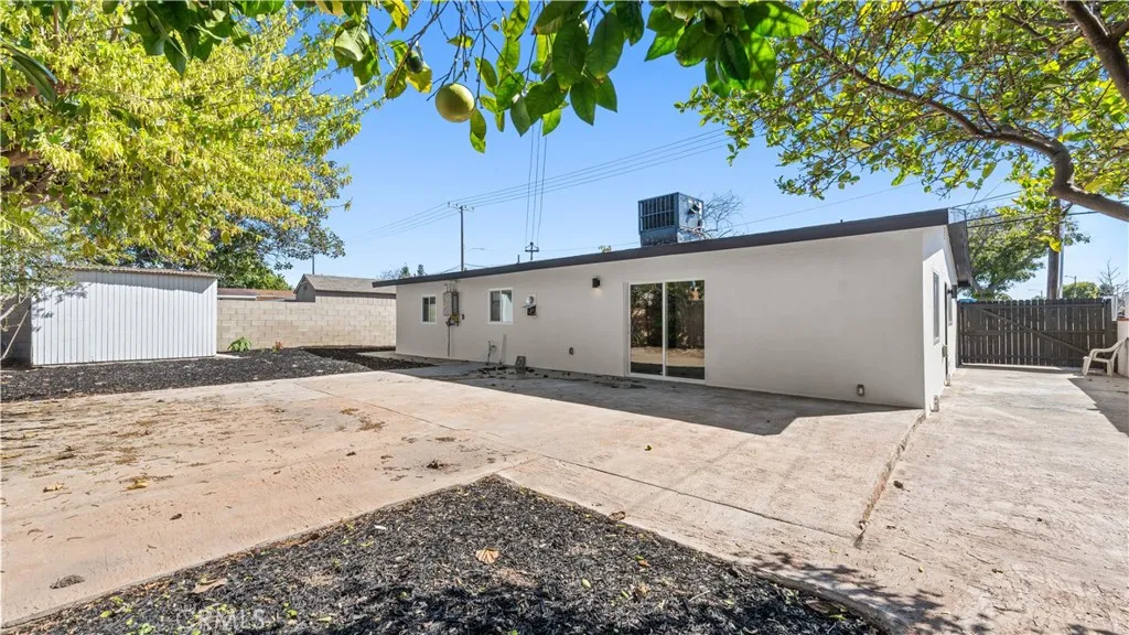 1269 E Vermont Avenue, Anaheim, California 92805 home-pic-38