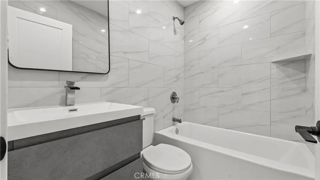 1269 E Vermont Avenue, Anaheim, California 92805 home-pic-21
