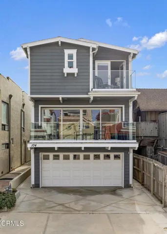 104 La Brea