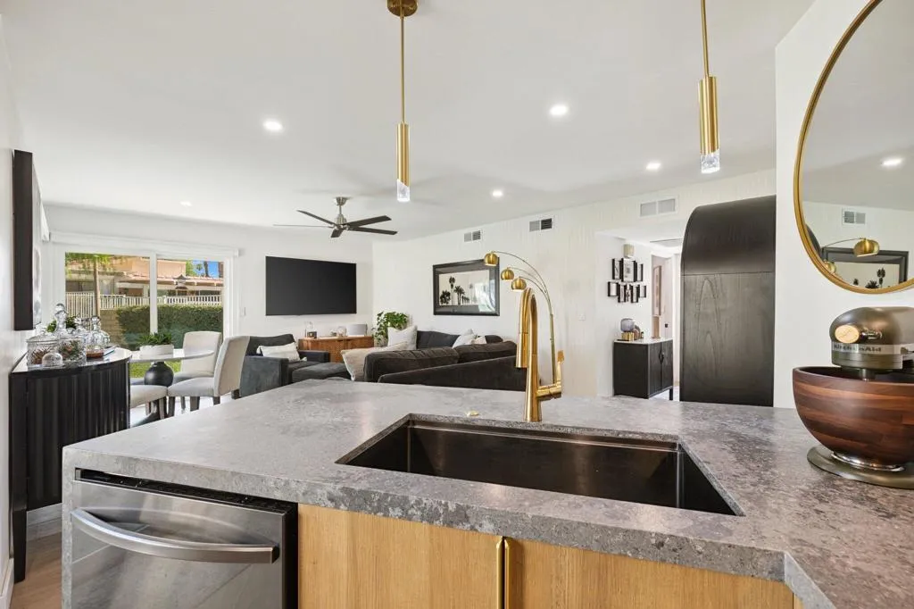 68726 Calle Denia, Cathedral City, California 92234 home-pic-12