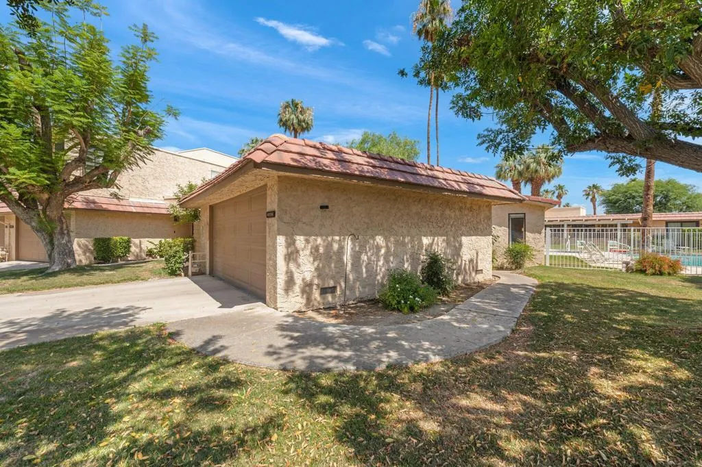 68726 Calle Denia, Cathedral City, California 92234 home-pic-28